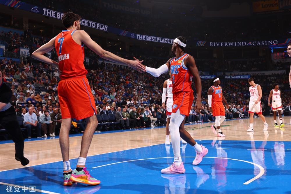 大量舆论围 大量舆论围