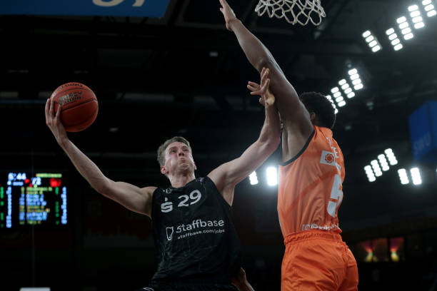 智慧兼备的 智慧兼备的