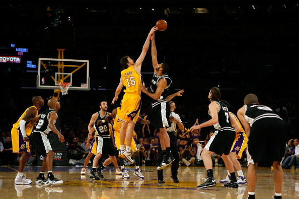 以其精密的 以其精密的