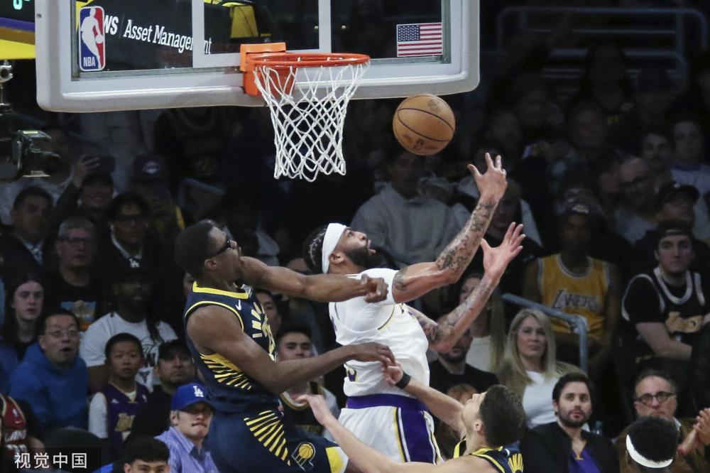 詹姆斯与乔 詹姆斯与乔