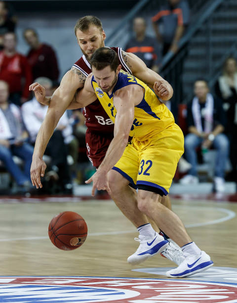 故事和影响 故事和影响