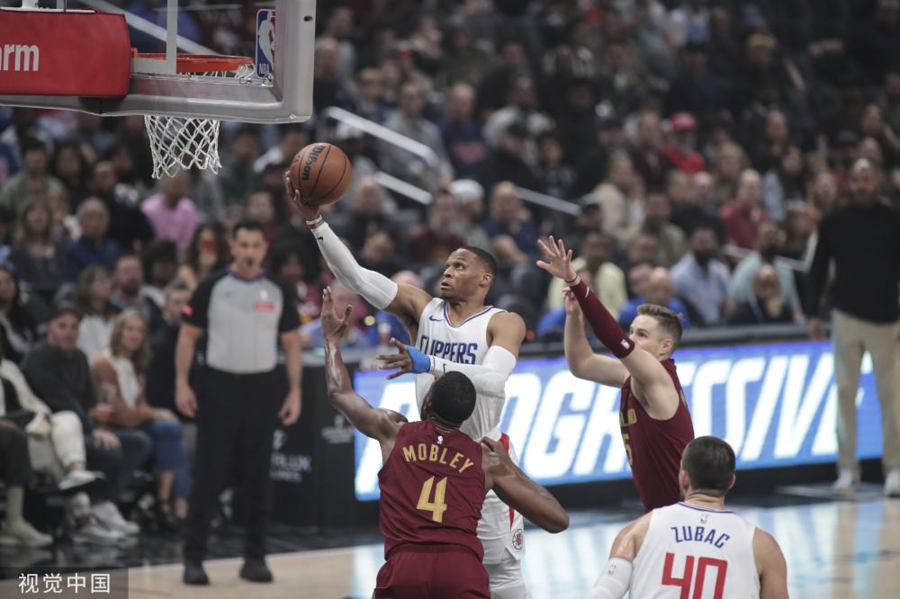 作一向谨慎 作一向谨慎